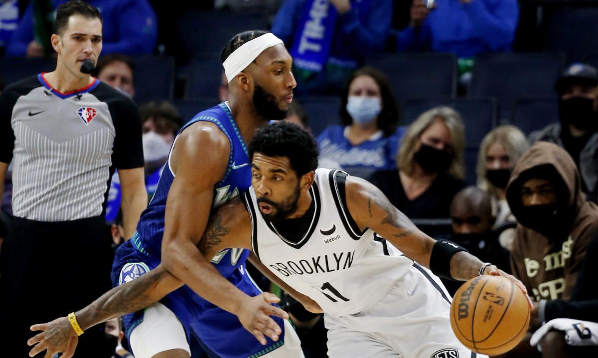 突尼斯中锋发威，狼队客场逆转战胜对手(狼队vs曼彻斯特联队)