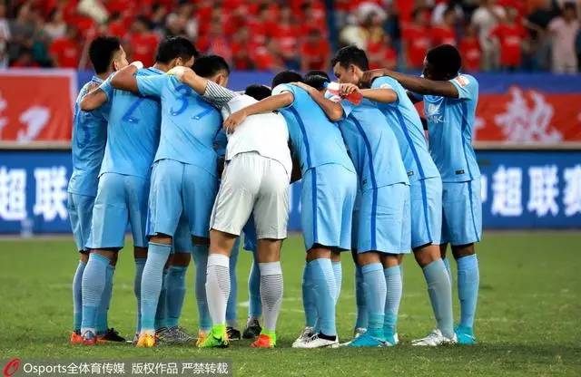 江苏苏宁主场大胜重庆力帆，全取三分