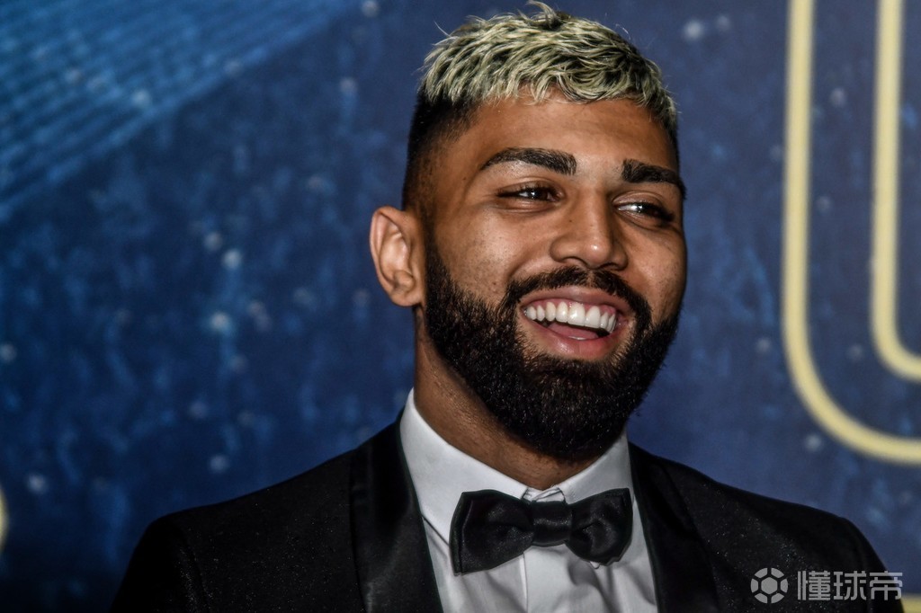 汉堡签下巴西新锋，期待其为球队带来进球的简单介绍