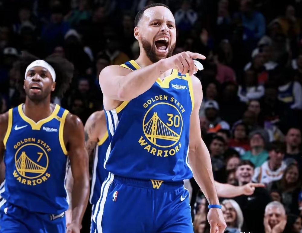 勇士横扫对手,库里杜兰特再掀新篇章(勇士库里和杜兰特谁是老大) 勇士横扫对手,库里杜兰特再掀新篇章(勇士库里和杜兰特谁是老大)